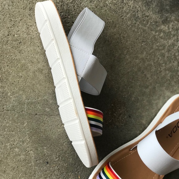 Boost Rainbow Stripe White Elastic Ankle Sandals - Picture 6 of 8